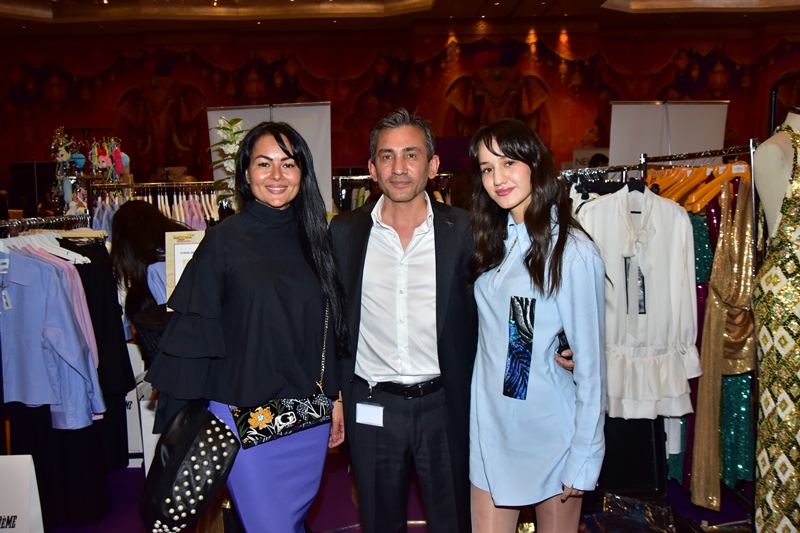 Bollywood I��lt�s�  Raffles �stanbul�u Sard� 